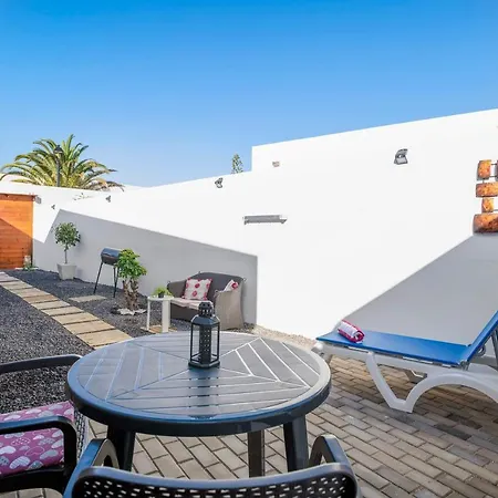 Casa Timanfaya Holiday home *